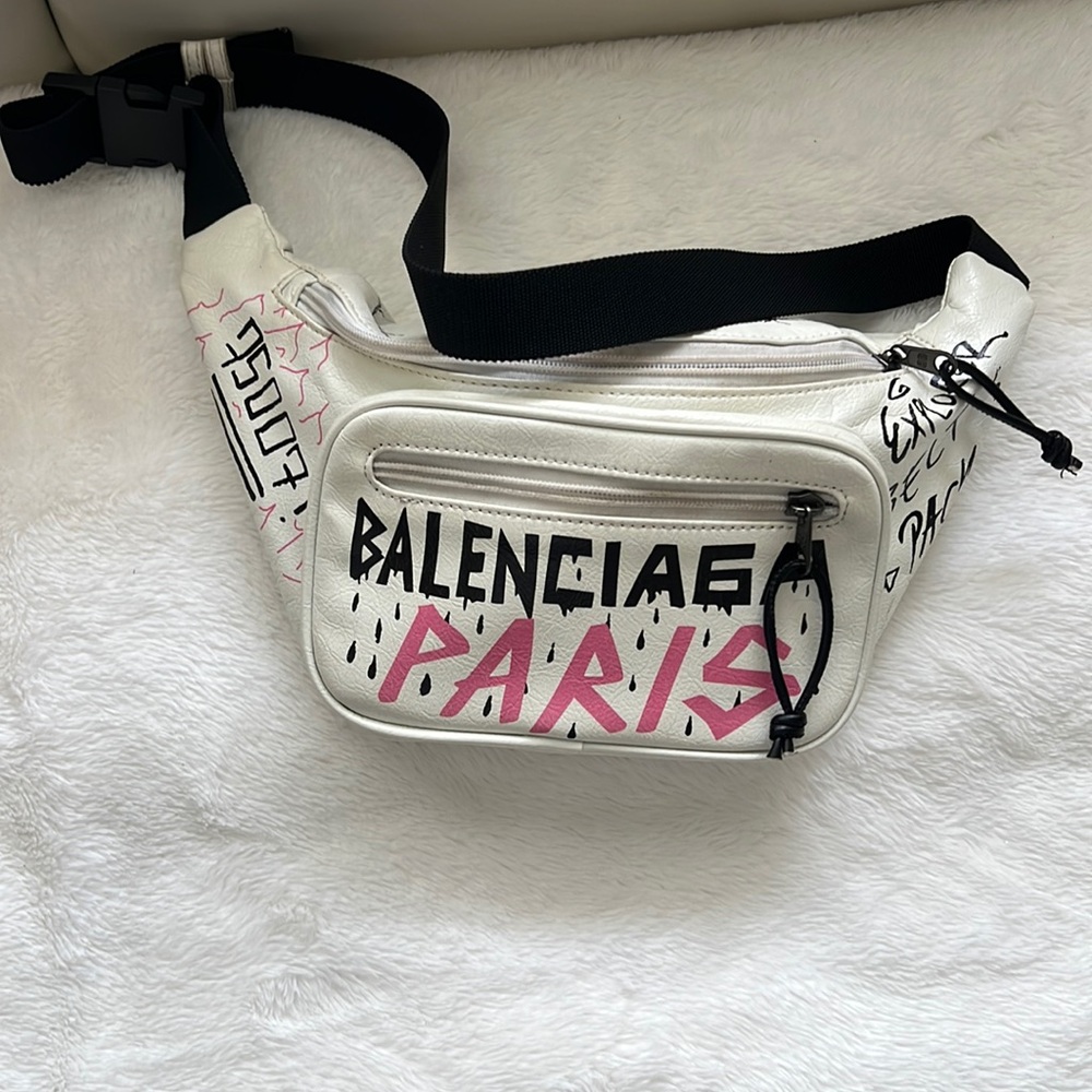 Balenciaga White Graffiti Leather Explorer Belt Bag